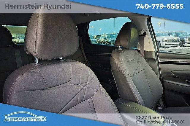 2023 Hyundai TUCSON SE