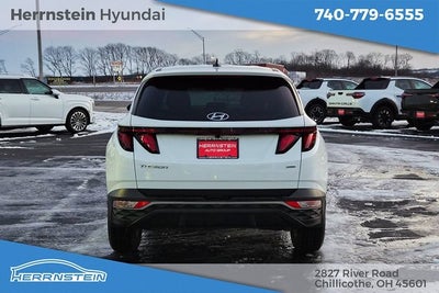 2023 Hyundai TUCSON SE