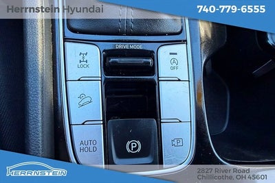 2022 Hyundai TUCSON SE