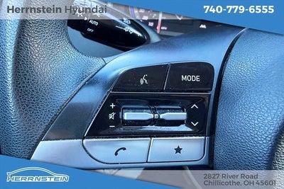 2022 Hyundai TUCSON SE