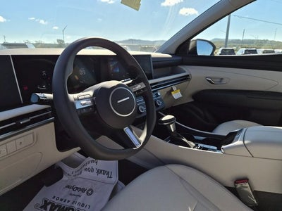 2026 Hyundai TUCSON SE AWD