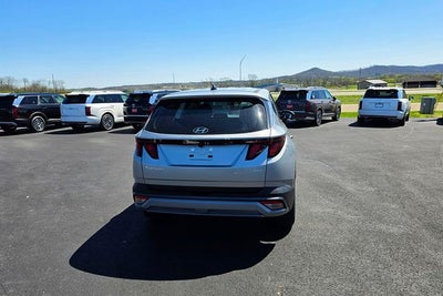 2026 Hyundai TUCSON SE AWD