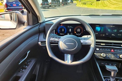 2026 Hyundai TUCSON SE AWD