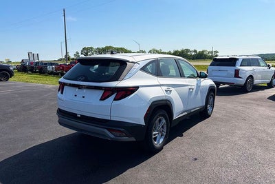 2026 Hyundai TUCSON SE AWD