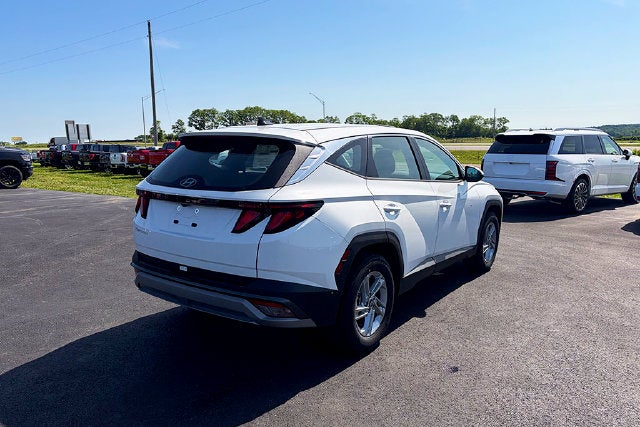 2026 Hyundai TUCSON SE AWD