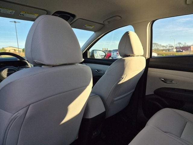 2026 Hyundai TUCSON SE AWD