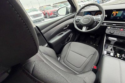 2026 Hyundai TUCSON SE AWD