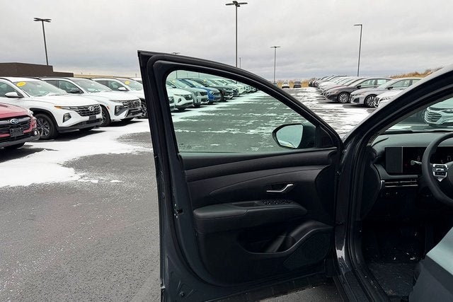 2026 Hyundai TUCSON SE AWD