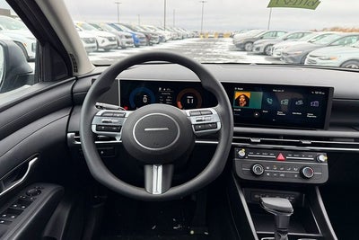 2026 Hyundai TUCSON SE AWD