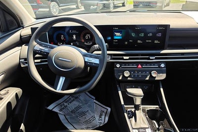 2026 Hyundai TUCSON SE AWD