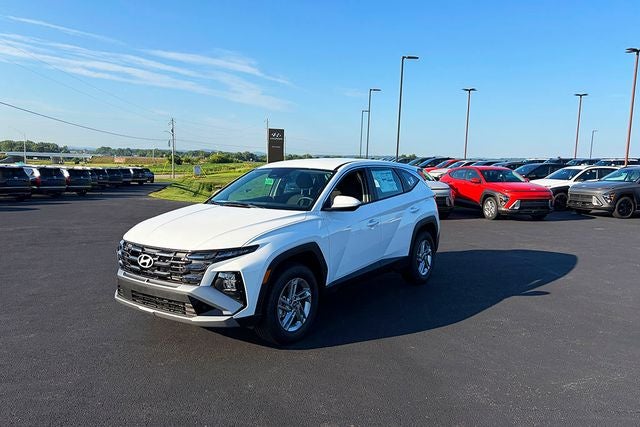 2026 Hyundai TUCSON SE AWD