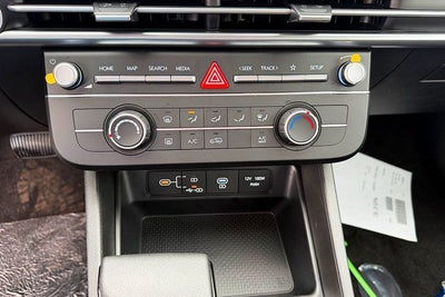 2026 Hyundai TUCSON SE AWD