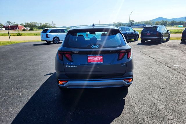 2026 Hyundai TUCSON SE AWD