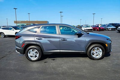 2026 Hyundai TUCSON SE AWD