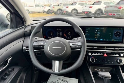 2026 Hyundai TUCSON SEL FWD