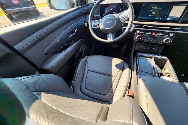 2026 Hyundai TUCSON SEL Plus AWD