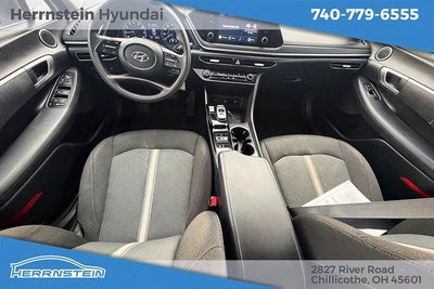 2021 Hyundai SONATA SE
