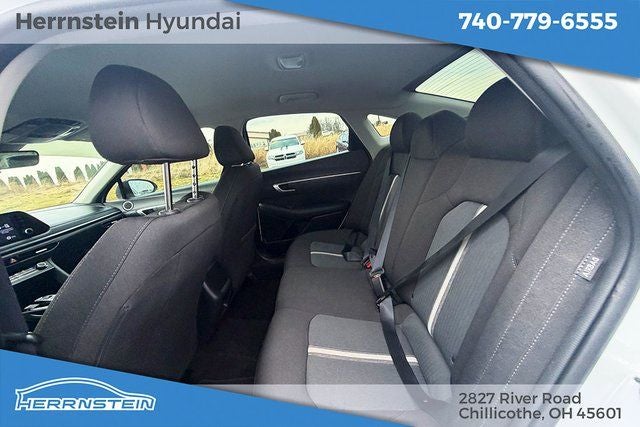 2021 Hyundai SONATA SE