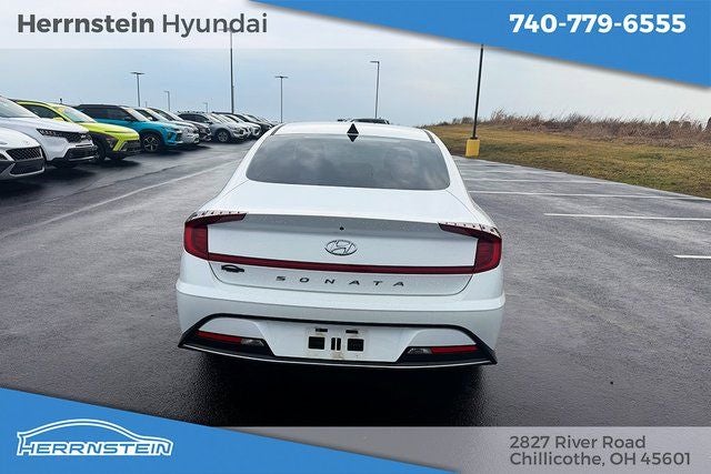 2021 Hyundai SONATA SE