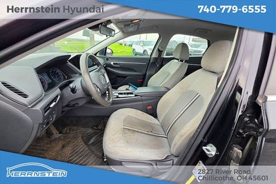 2020 Hyundai SONATA SE