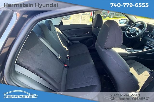 2021 Hyundai ELANTRA SE