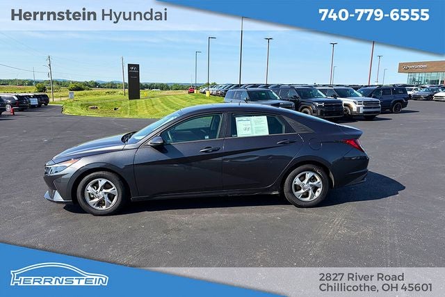 2021 Hyundai ELANTRA SE