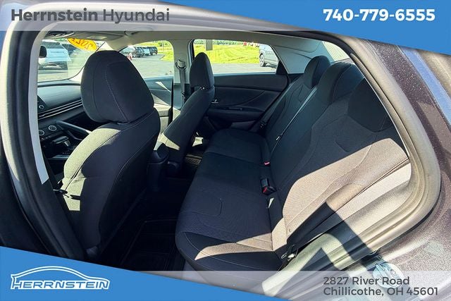 2021 Hyundai ELANTRA SE
