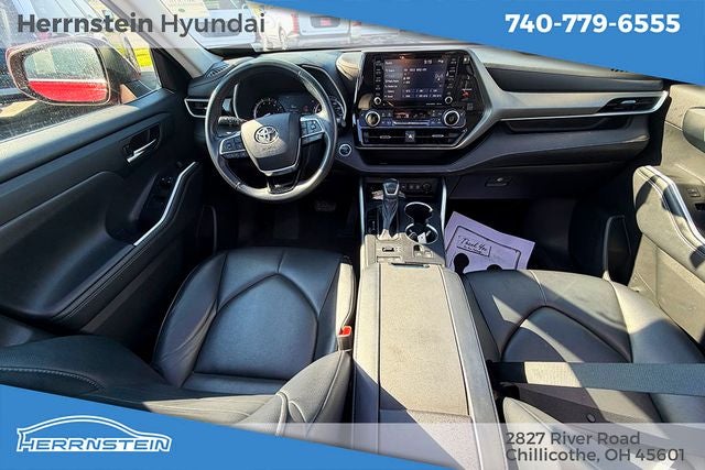 2021 Toyota Highlander XLE