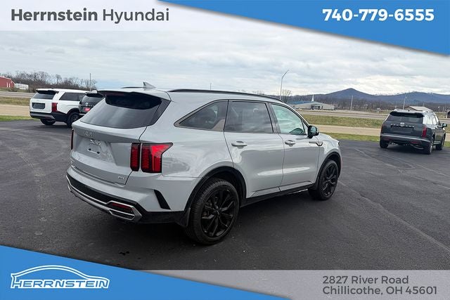 2023 Kia Sorento X-Line EX