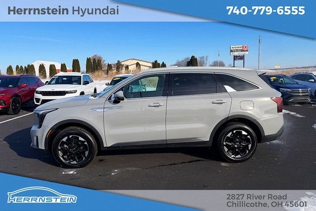 2024 Kia Sorento S