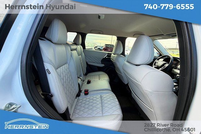 2022 Mitsubishi Outlander SEL