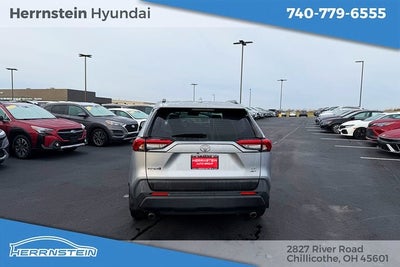 2019 Toyota RAV4 LE