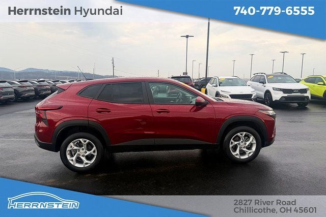 2025 Chevrolet Trax LS