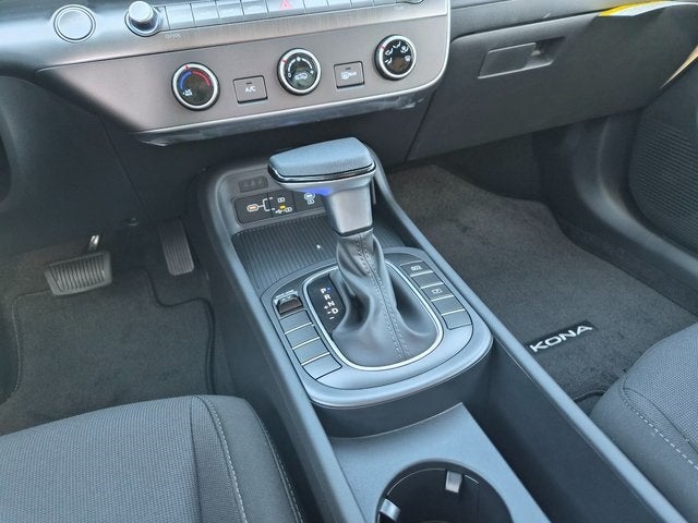 2026 Hyundai KONA SE FWD