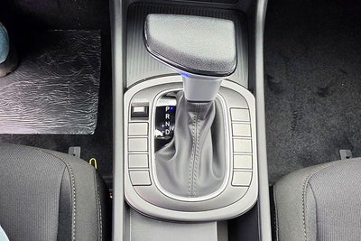 2026 Hyundai KONA SE FWD