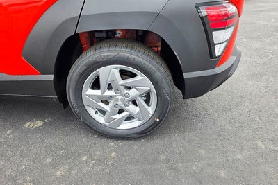 2026 Hyundai KONA SE FWD