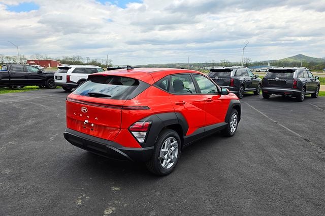 2026 Hyundai KONA SE FWD