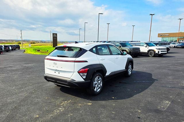 2026 Hyundai KONA SE FWD