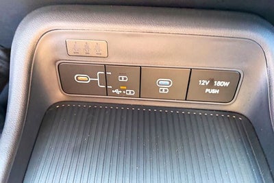 2026 Hyundai KONA SE FWD