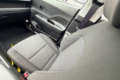 2026 Hyundai KONA SE FWD