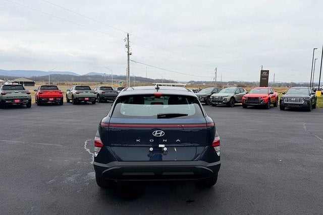 2026 Hyundai KONA SE FWD