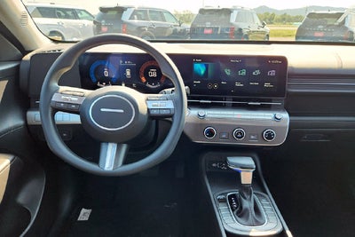 2027 Hyundai KONA SE FWD