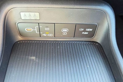 2026 Hyundai KONA SE AWD