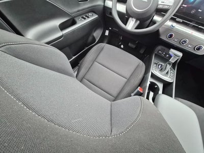 2026 Hyundai KONA SE AWD