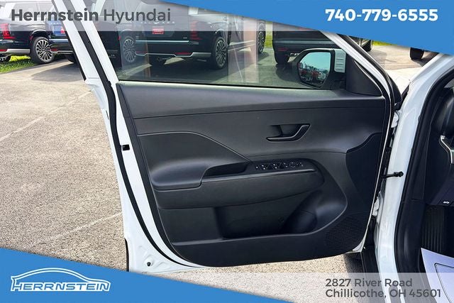 2025 Hyundai KONA SE