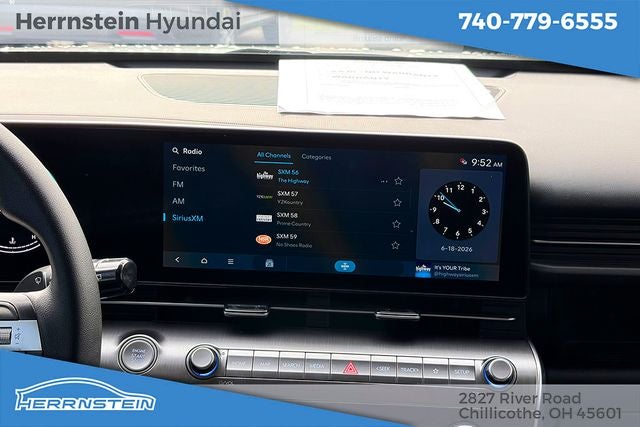 2025 Hyundai KONA SE