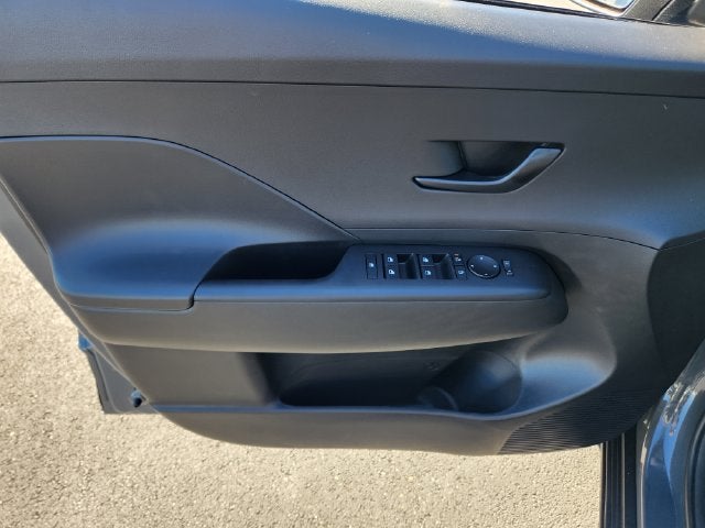 2027 Hyundai KONA SE AWD