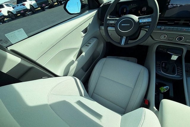 2026 Hyundai KONA SE AWD