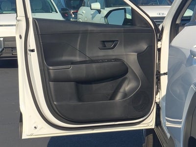 2026 Hyundai KONA SE AWD