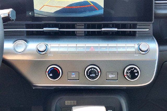 2026 Hyundai KONA SE AWD